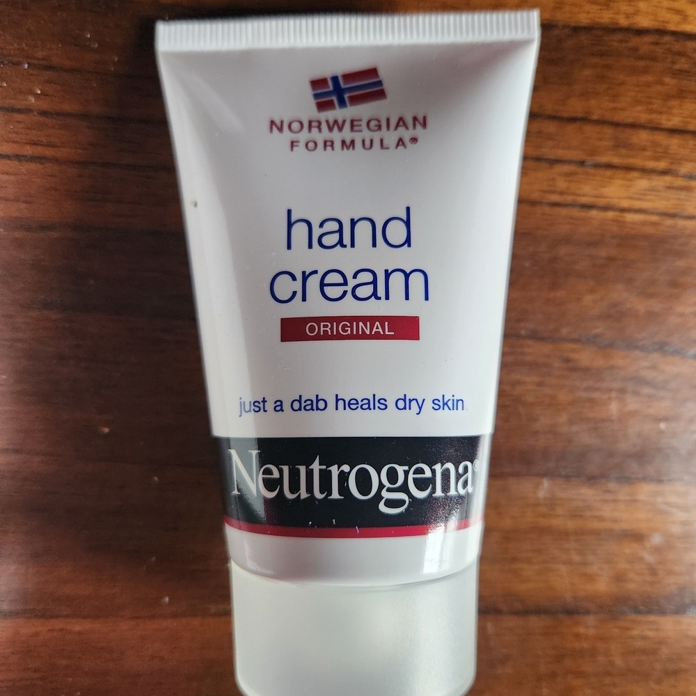 Neutrogena Norwegian Formula Original Hand Cream 2oz Discontinued Version. NIB - Picture 4 of 8